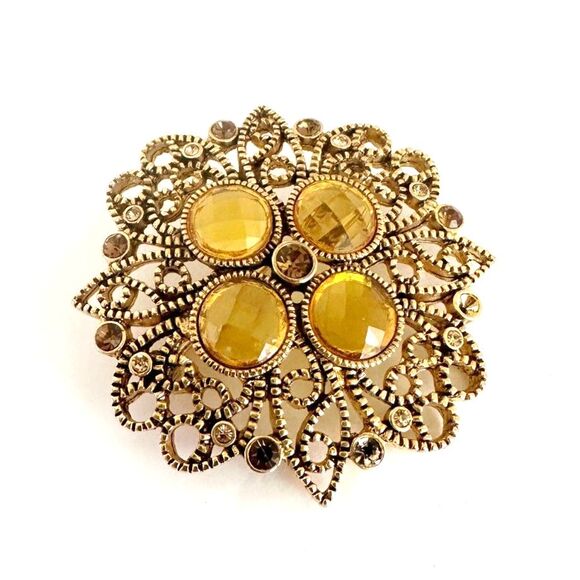 Premier Designs Daybreak Pin Topaz Colored- Goldtone - Crystals - Picture 1 of 4